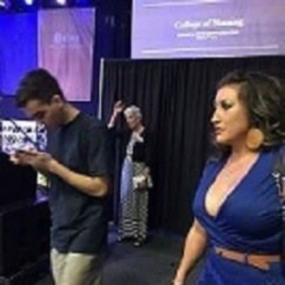 Meet your Posher, Melissa